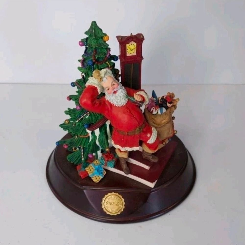 Coca-Cola1993 Santa Heirloom Collection Limited Edition Franklin Mint Music Box